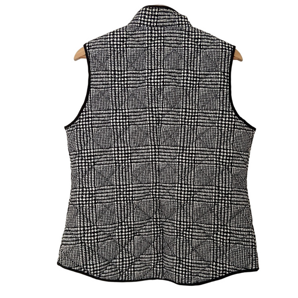 CATHERINE MALANDRINO BLACK/WHITE MONOCROME PLAID QUILTED VEST WITH GOLD DETAILS - Picture 2 of 13